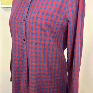 Old Navy Medium women’s plaid popover (tunic style)-1 front pocket, long sleeve